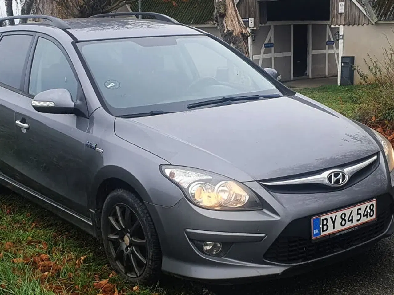 Billede 1 - Hyundai i30 Stc., 22.2 km/l, må køre overalt