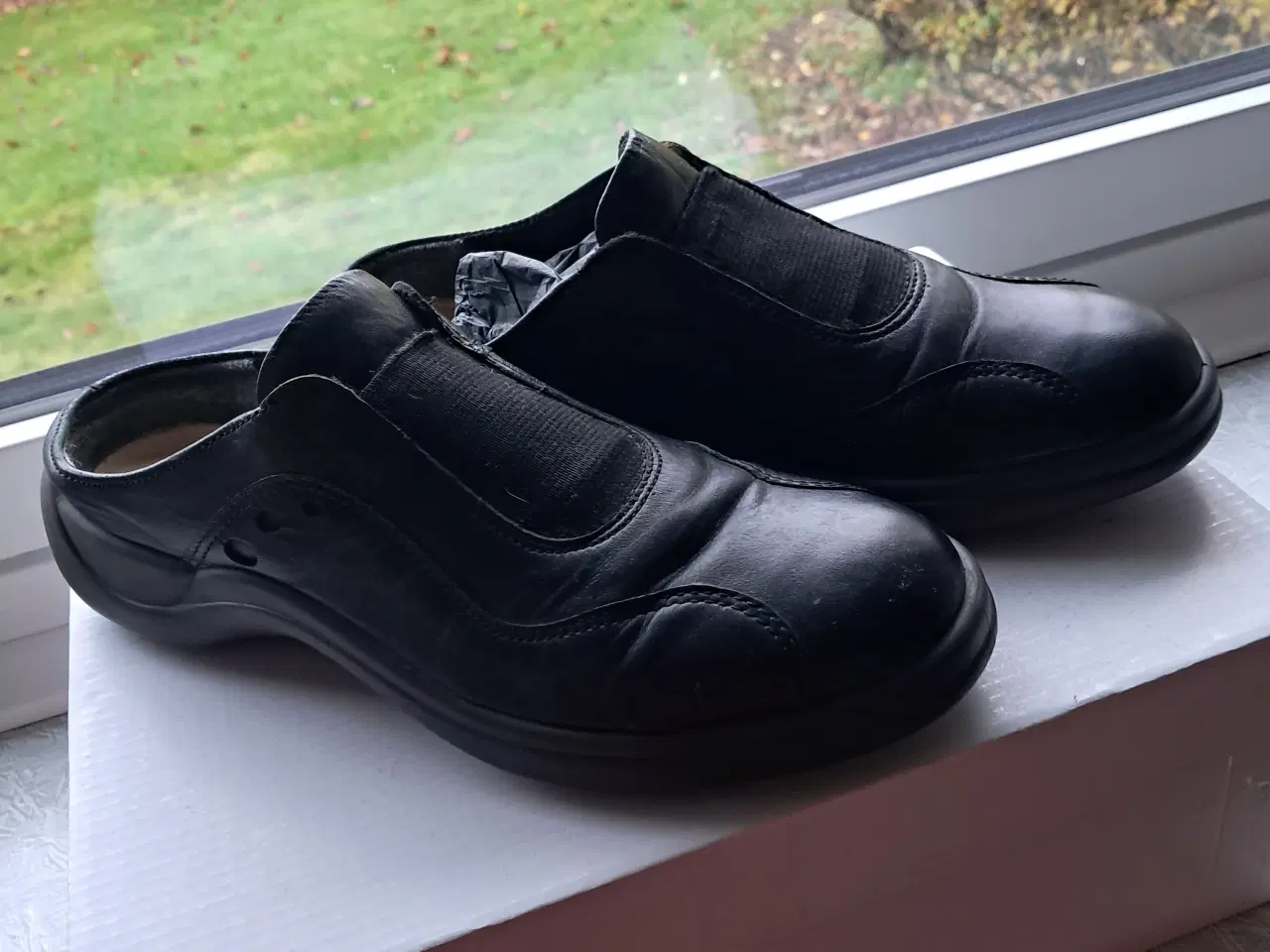 Billede 1 - Kvinder slippers fra AMBRE