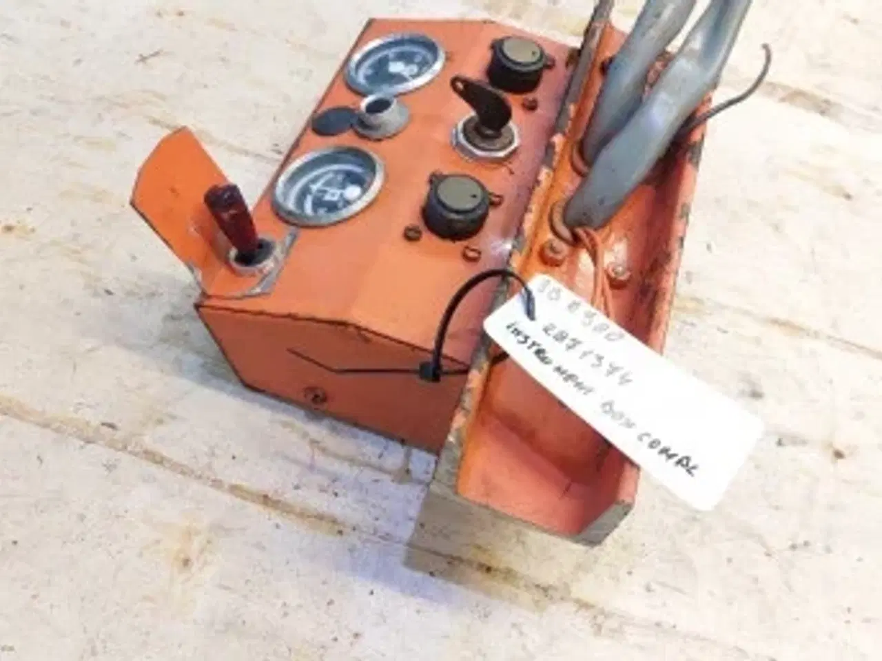 Billede 4 - Dronningborg D900 instrumentkasse kontrol 2871374