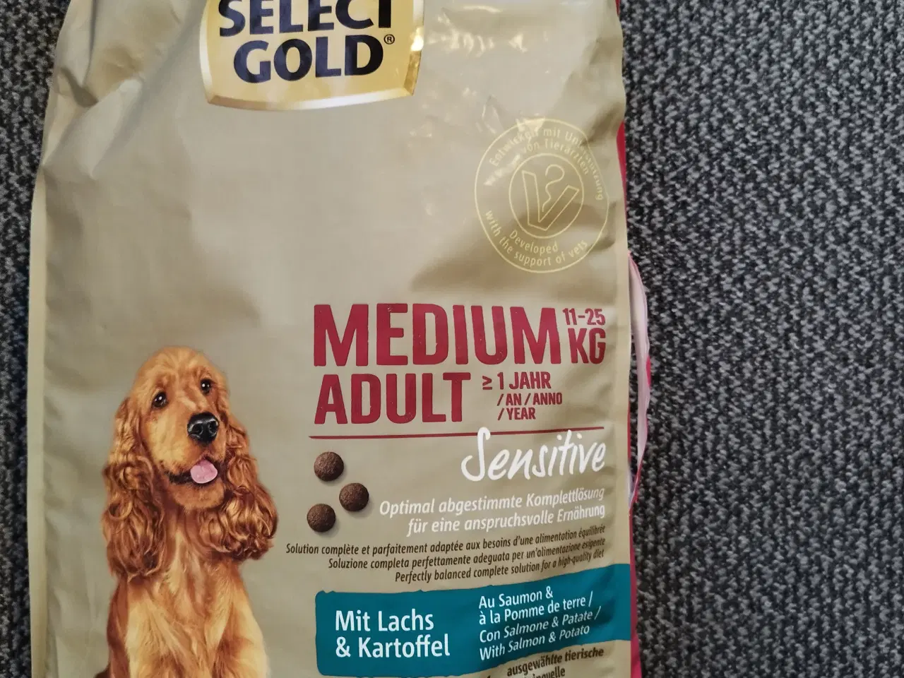 Billede 1 - Hundefoder