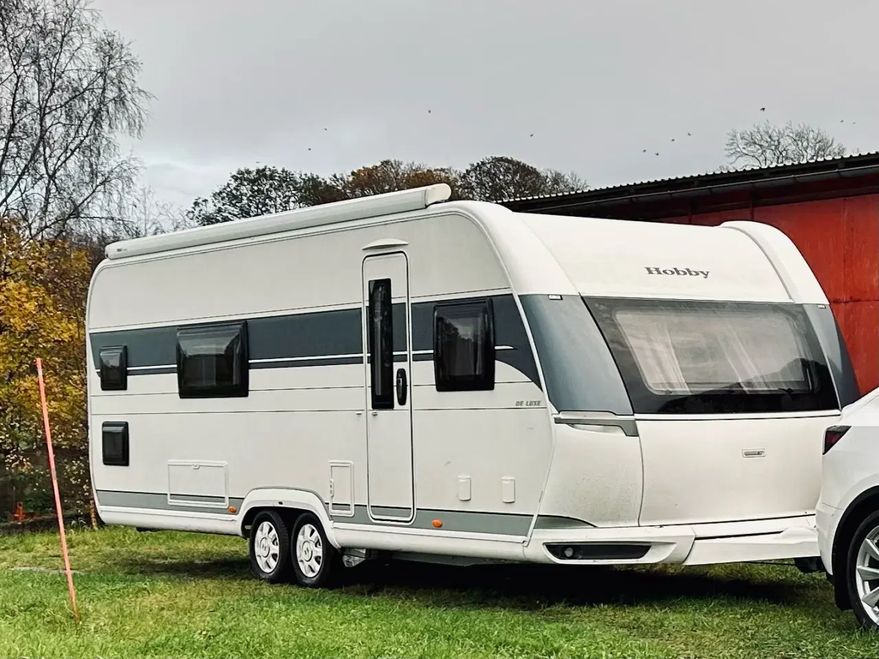 Billede 1 - LUKSUS-FAMILIEVOGN: Hobby De Luxe 650 KFU (2021) I