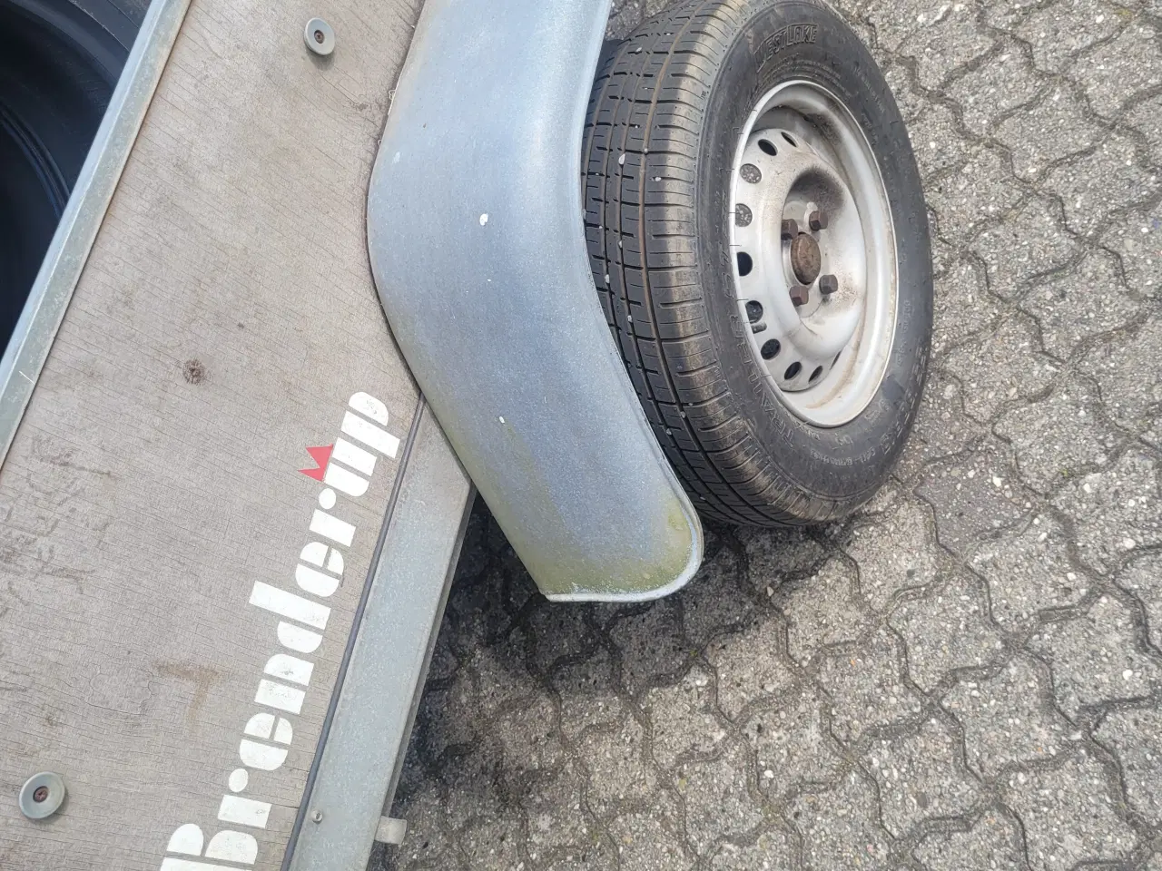 Billede 3 - 155 R 13" C
