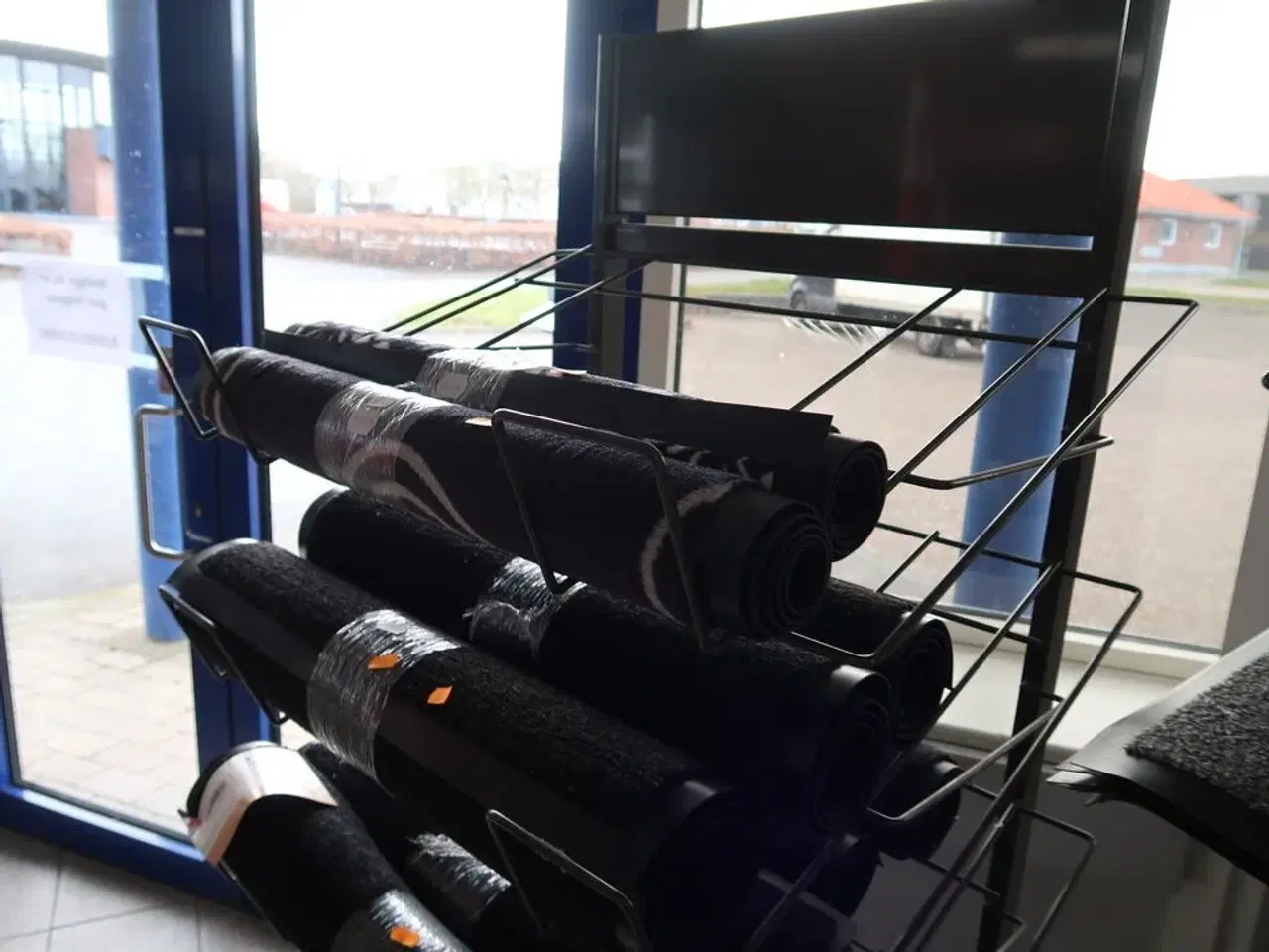 Billede 2 - 2 stk. dørmåtter