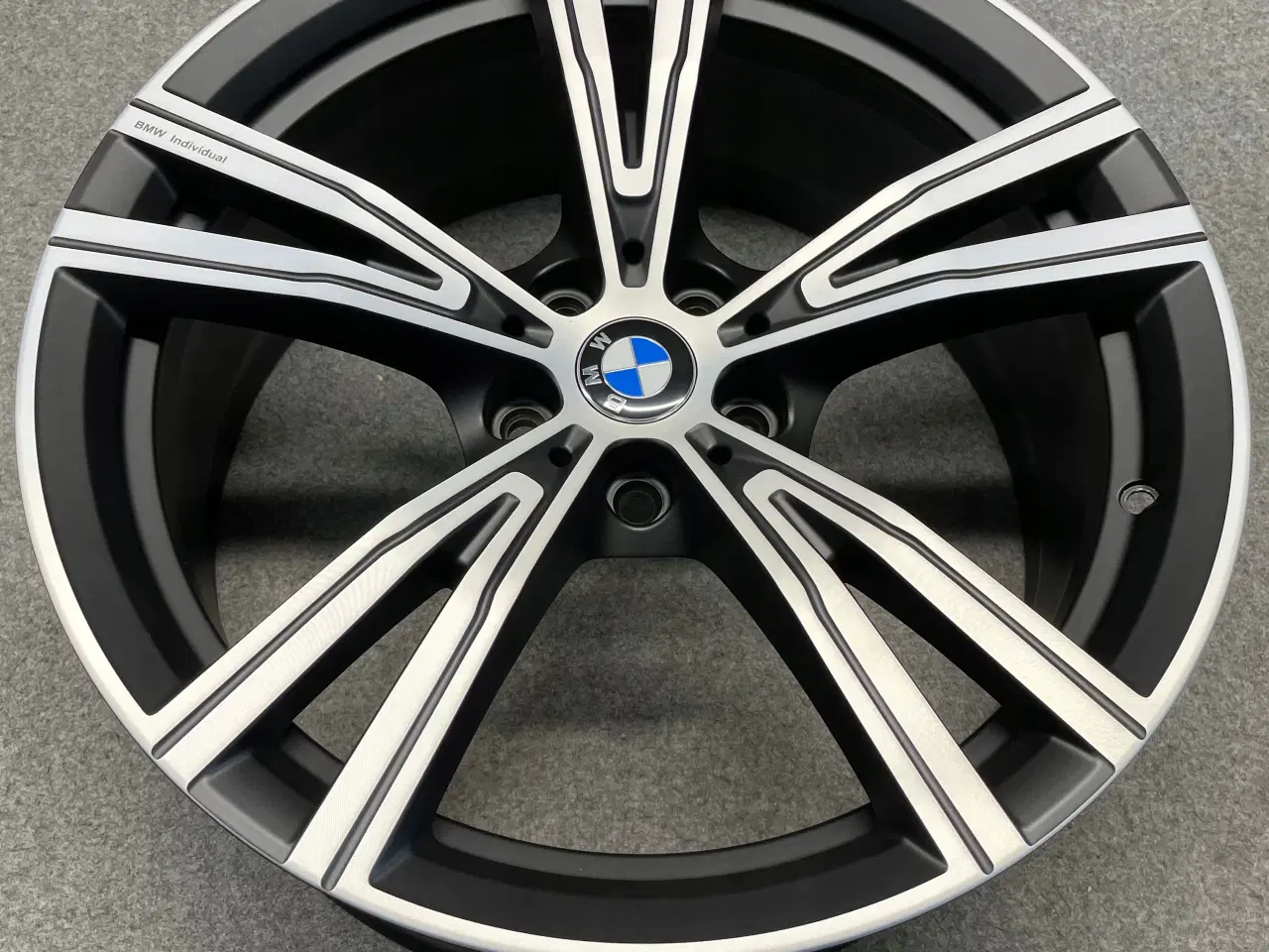 Billede 1 - BMW 3 G20 G21 G26 19 793i 8J og 8,5J x 19"