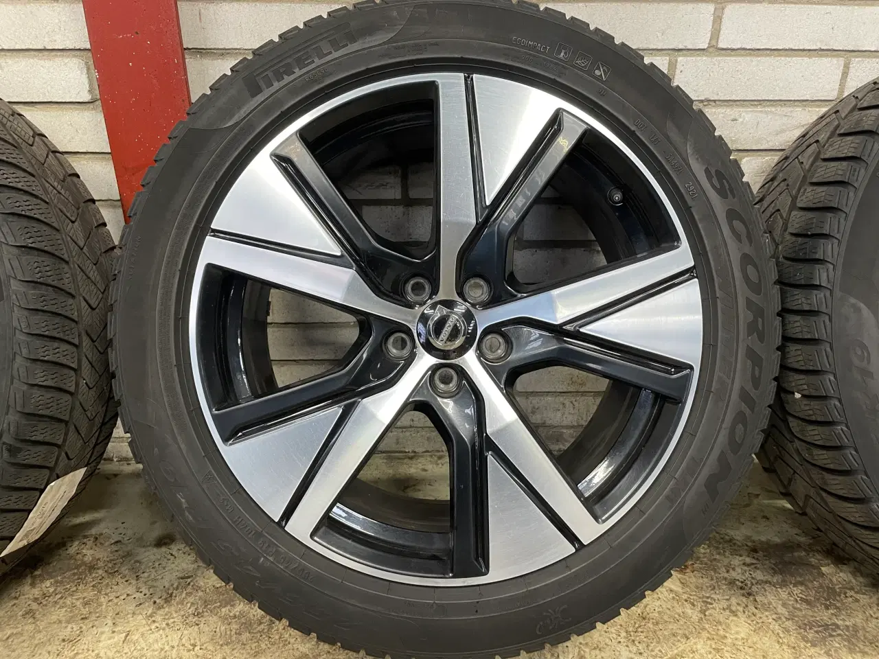 Billede 5 - 19 Volvo XC40 Ref.129 vinter