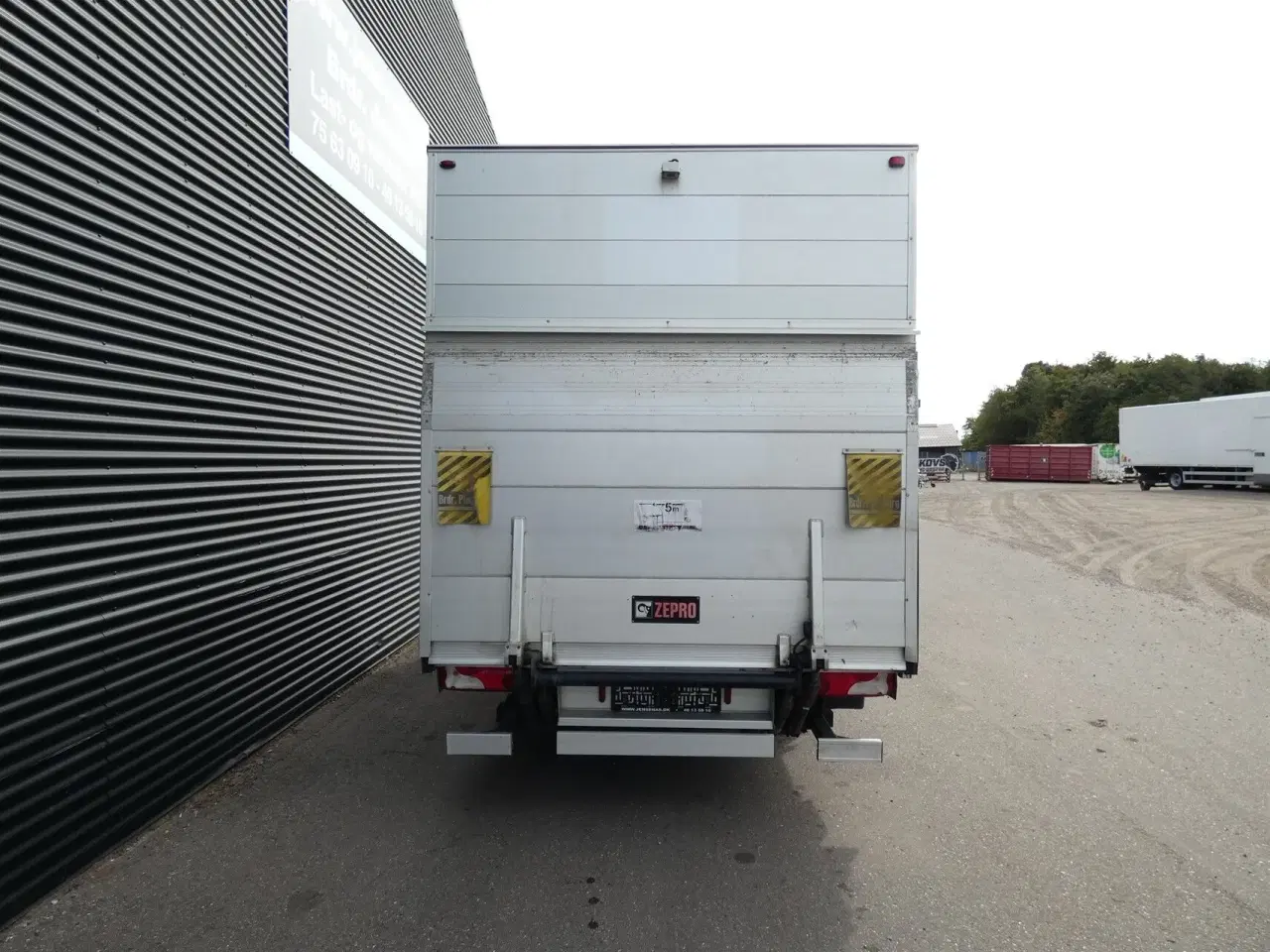 Billede 6 - Mercedes-Benz Sprinter 314 Alukasse m. lift 2,1 CDI A3 FWD 7G-Tronic 143HK Ladv./Chas. Aut.