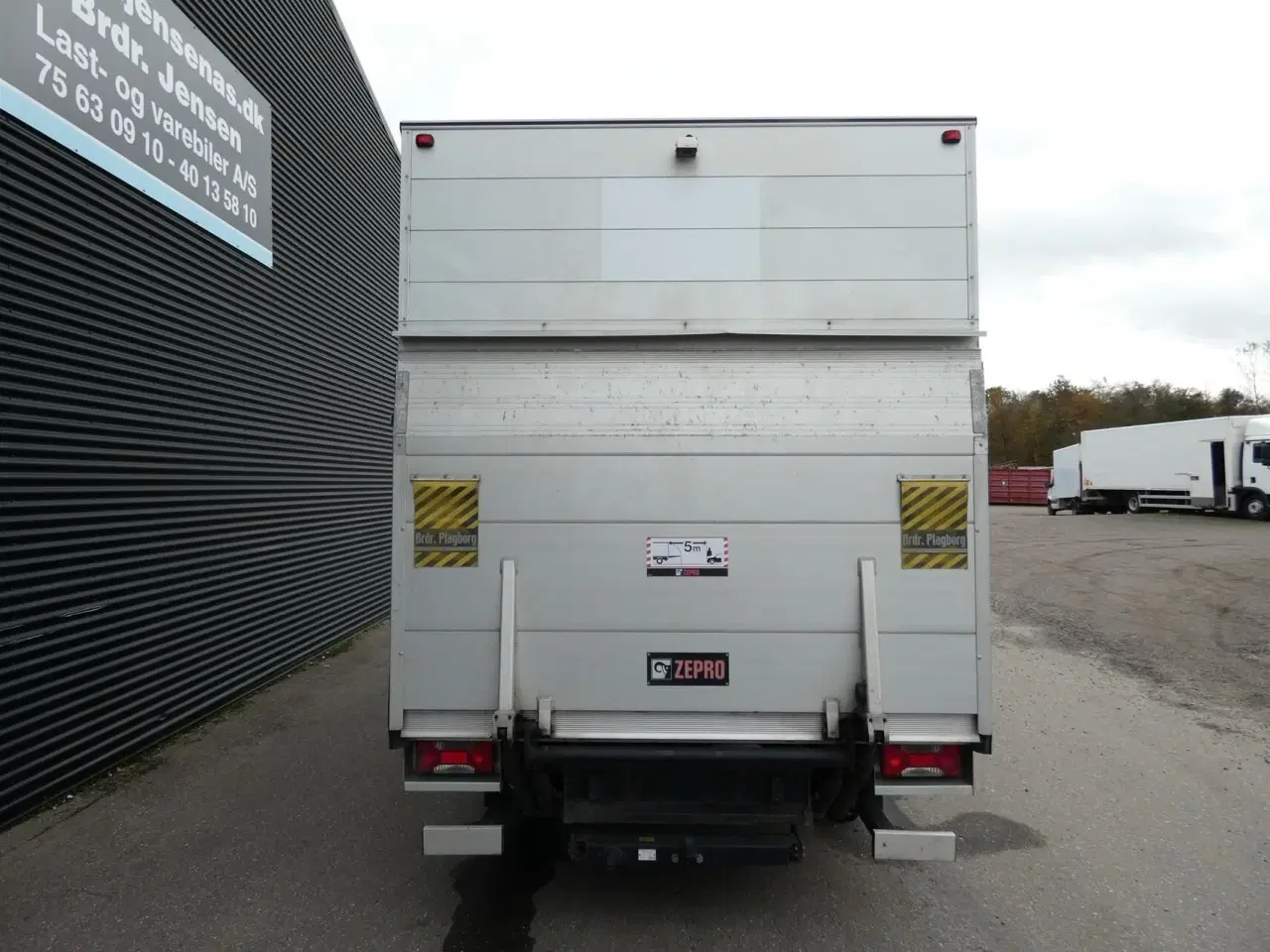 Billede 6 - Iveco Daily 35S16 3750mm 2,3 D m/Alukasse med lift Hi-Matic 156HK Ladv./Chas. 8g Aut.