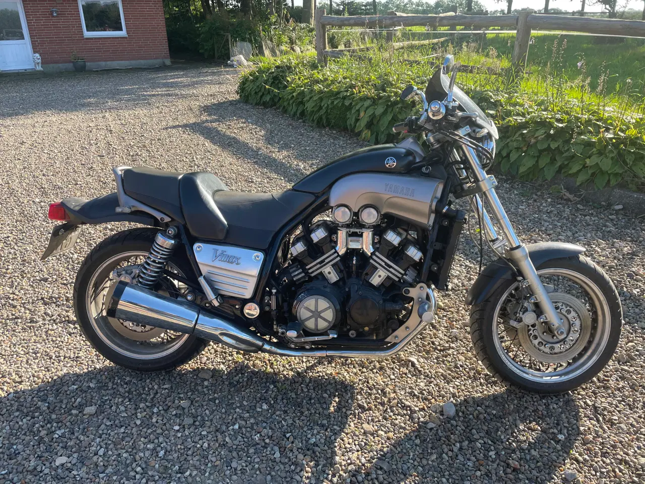 Billede 1 - Yamaha v Max 