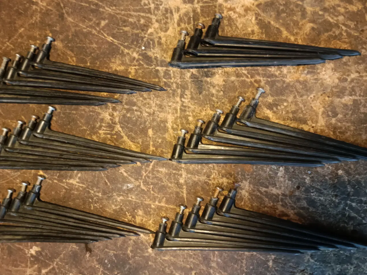 Billede 3 - dryppinde/slanger/alu profil skruer/ophæng kroge