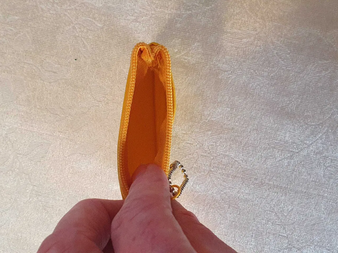 Billede 3 - Pung eller opbevaring 