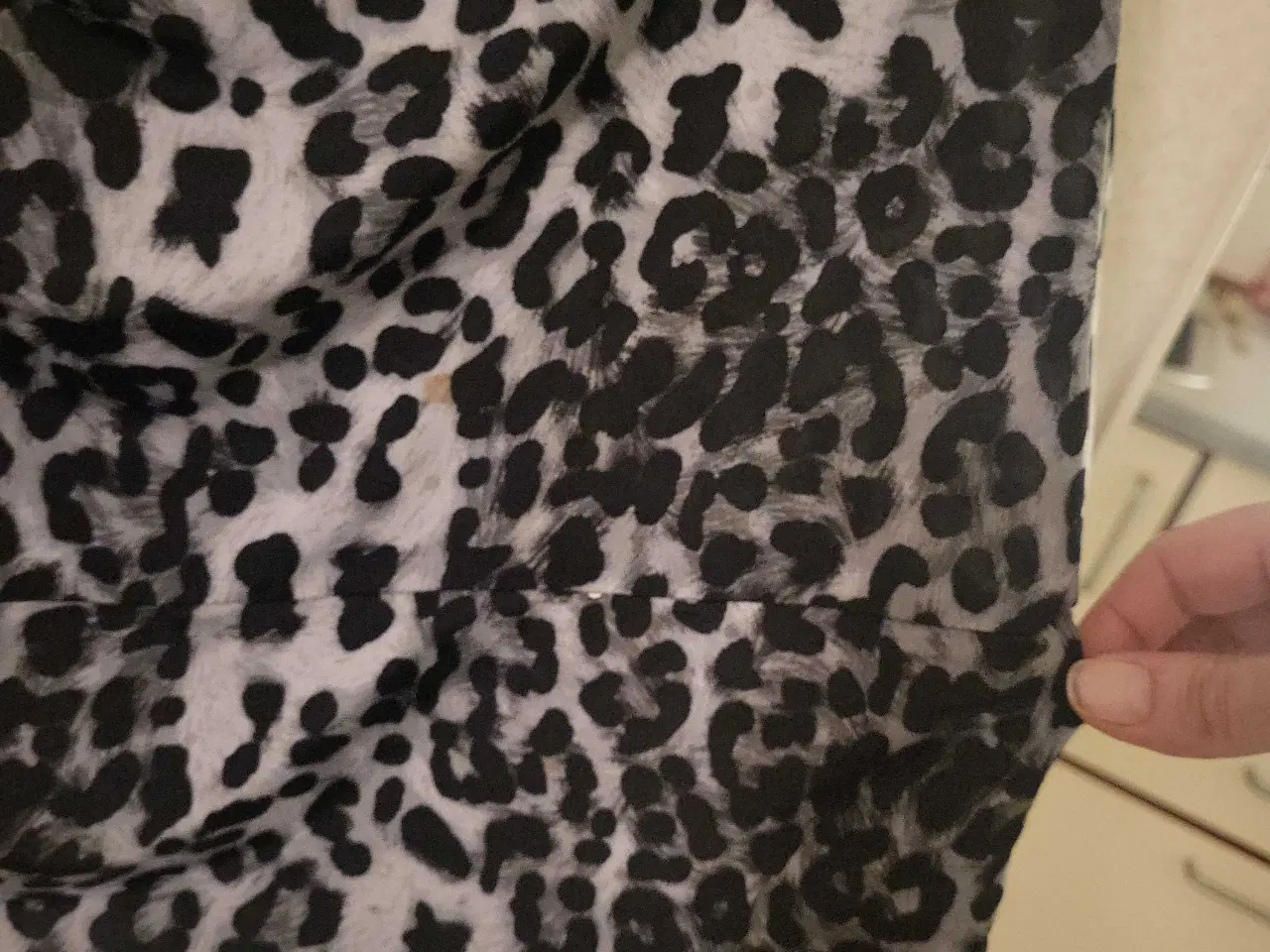 Billede 4 - Grå Leopard Top 