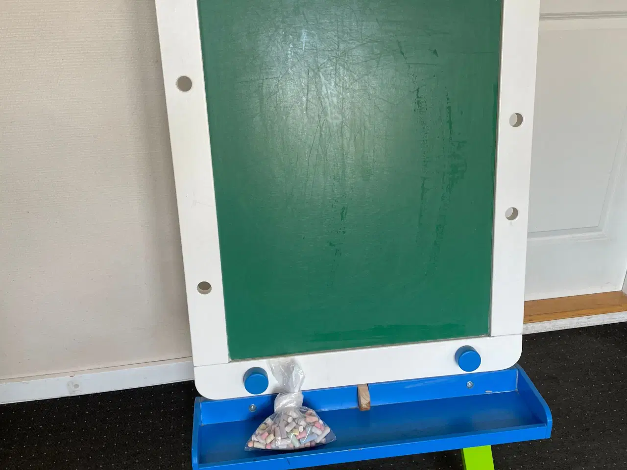 Billede 1 - whiteboard/tavle/papir til børn