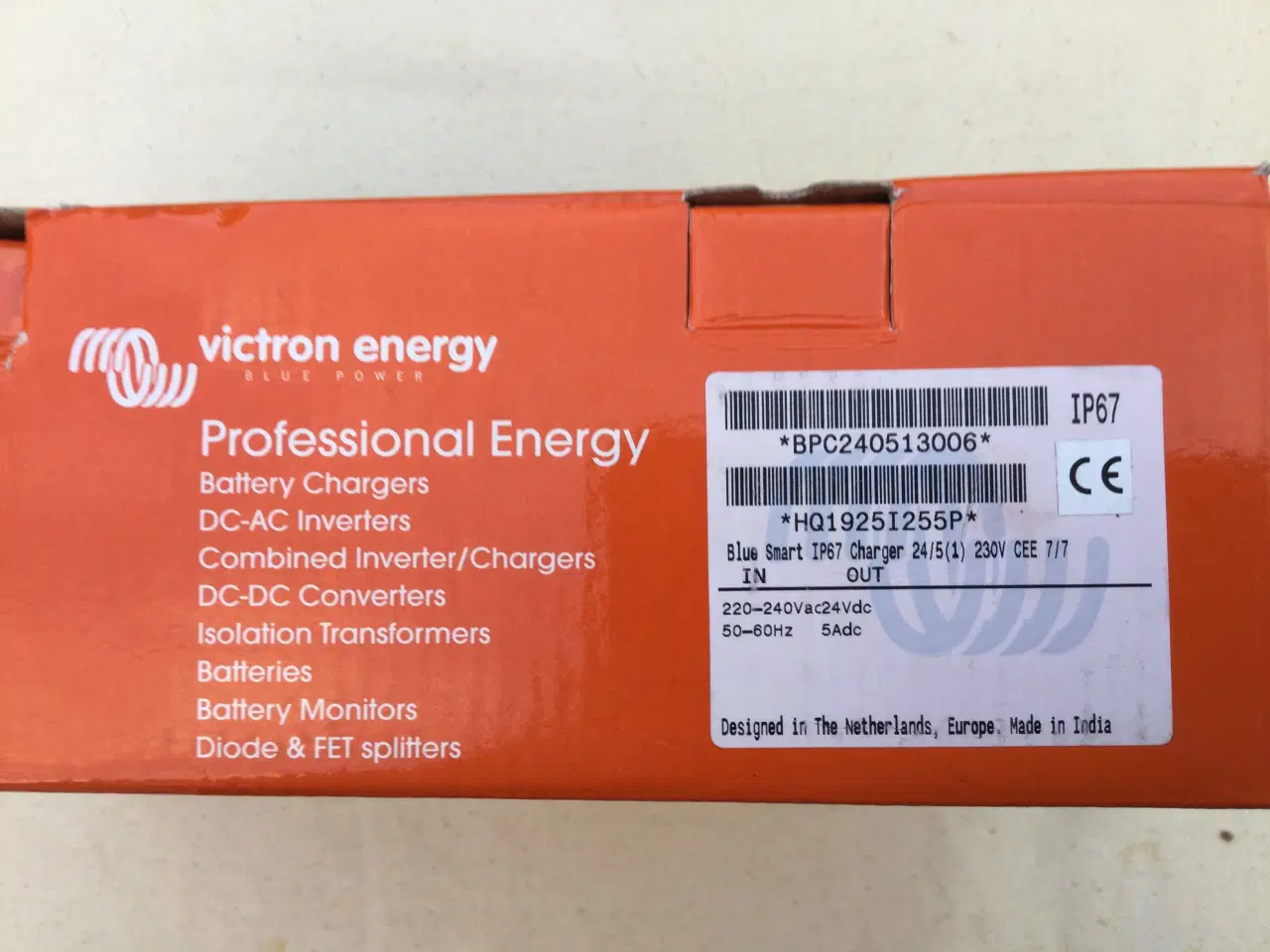Billede 2 - 24 v victron lader 