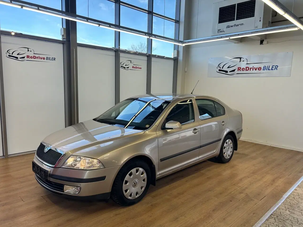 Billede 1 - Skoda Octavia 1,6 Tour 102HK 5d Aut.