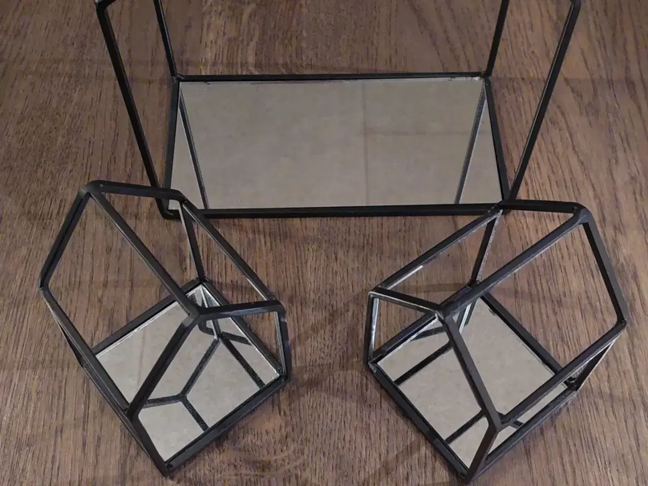 Billede 1 - Fine metal huse med glas bund