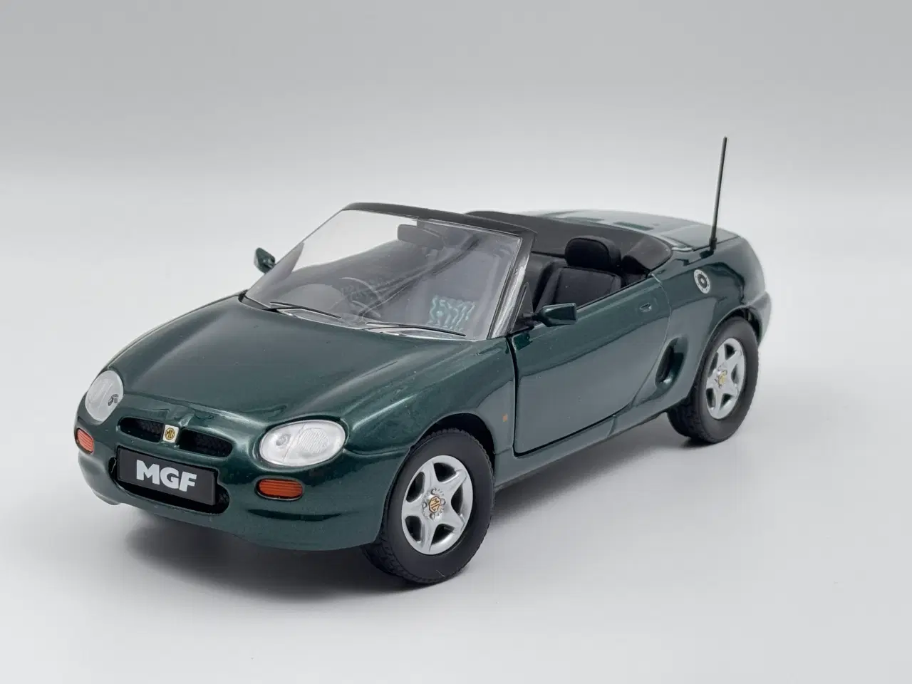 Billede 2 - 1995 MG MGF Roadster Mark 1 1:18  