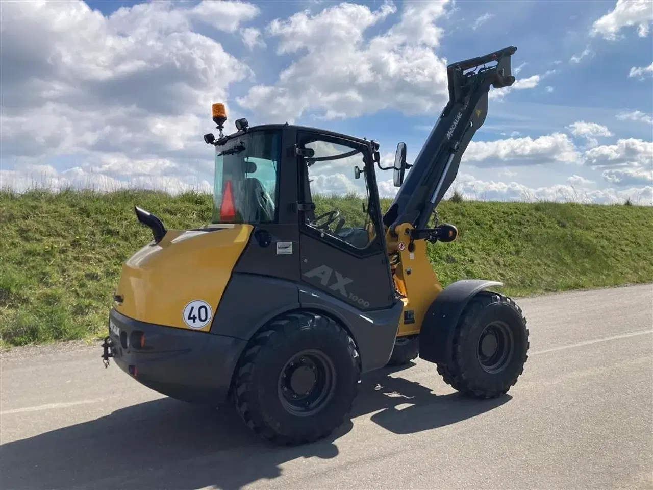 Billede 10 - Mecalac AX 1000 Monobom med hydraulisk hurtigskift