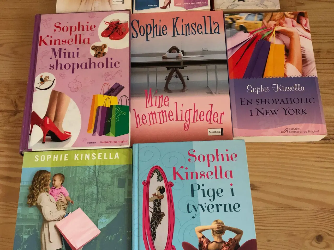 Billede 1 - Billige Sophie Kinsella bøger sælges