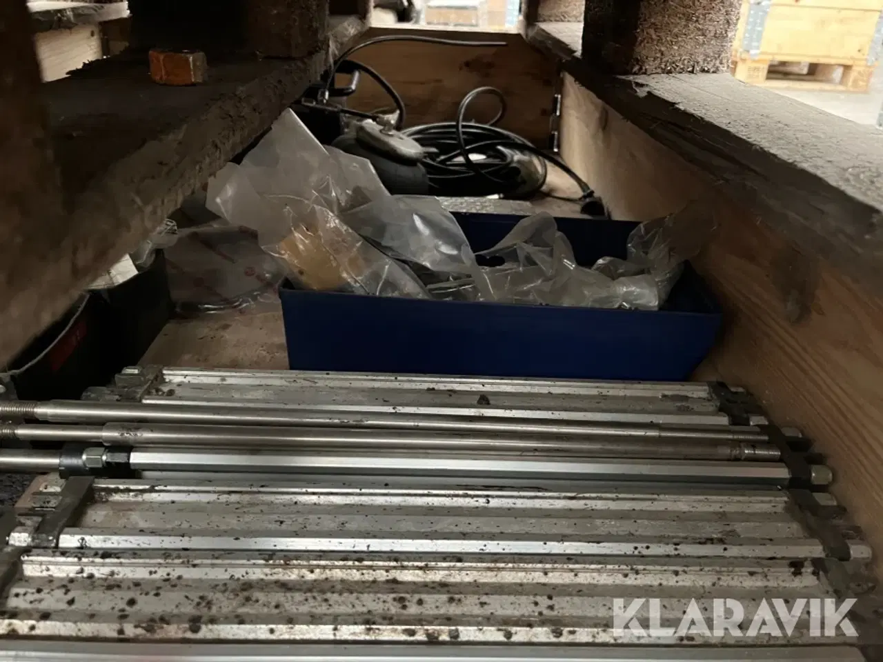 Billede 12 - Dele til asfalt/vejmarkering Wagner/koni