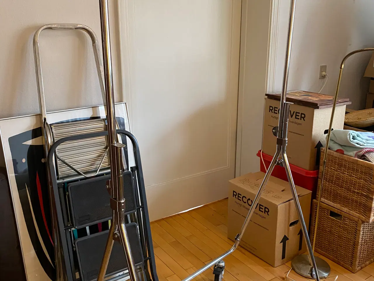 Billede 3 - Tøjstativ, robust m/bremsefunktion