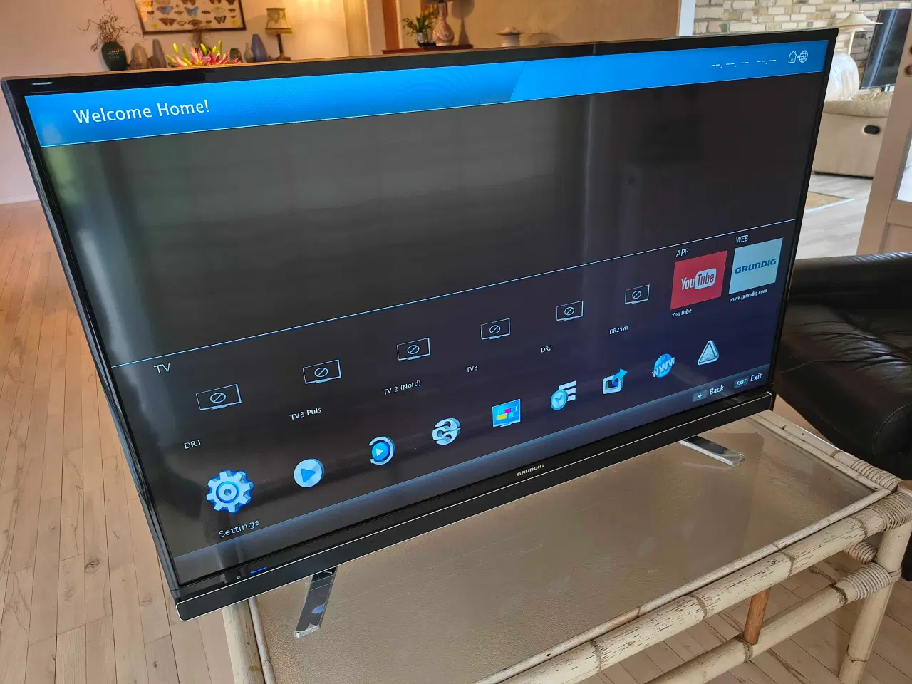 Billede 1 - Grundig 49"LED HDTV m.Android HDtv box + headset. 