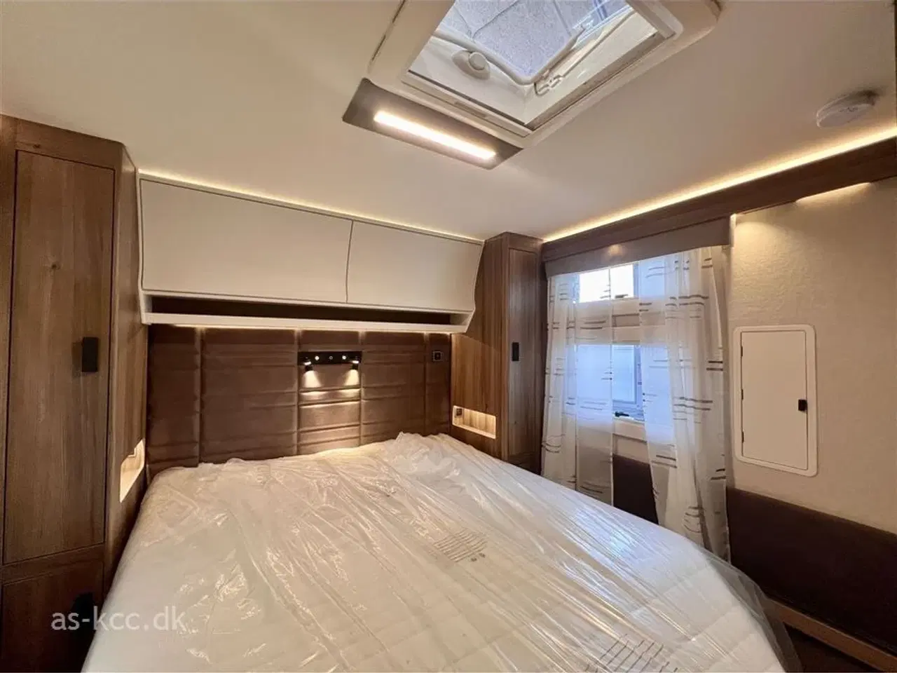 Billede 19 - 2025 - Kabe Ametist GLE KS B8 PREMIUM LINE   Kabe Ametist GLE KS B8 PREMIUM Line