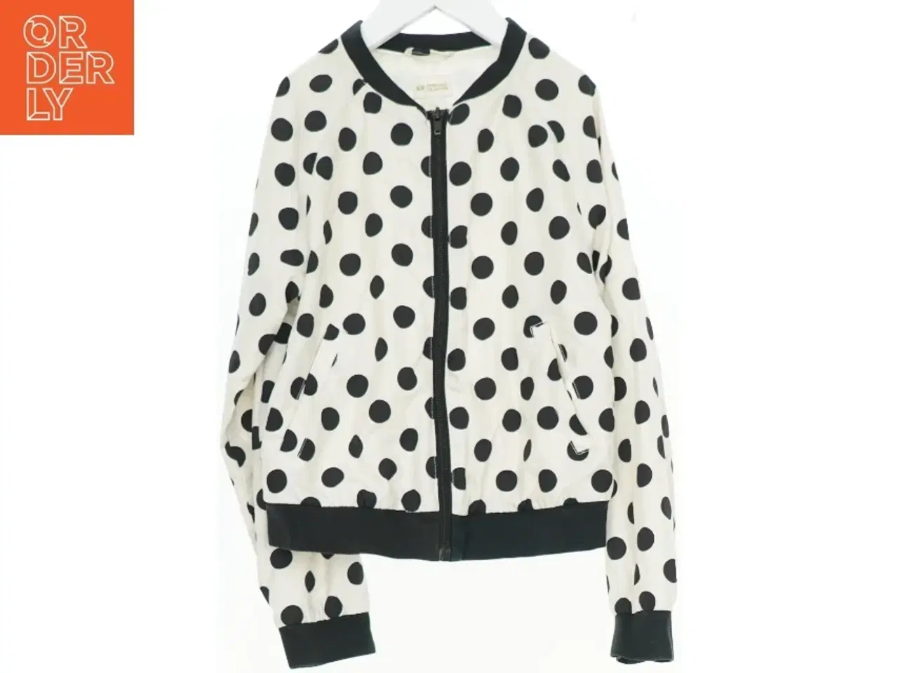 Billede 1 - Trøje fra H&M (str. 140 cm)
