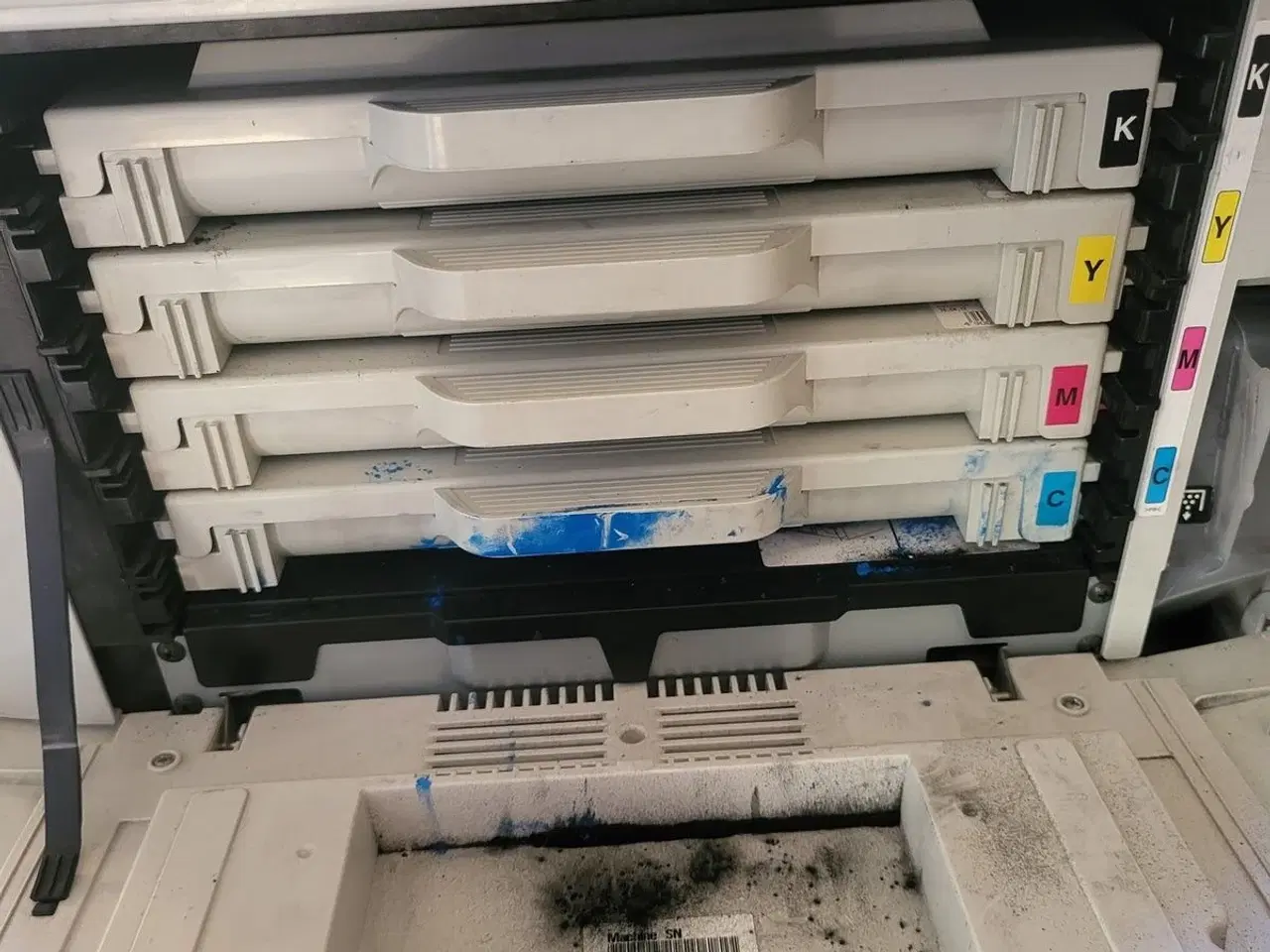 Billede 2 - Laserprinter, multifunktion, m. farve GRATIS