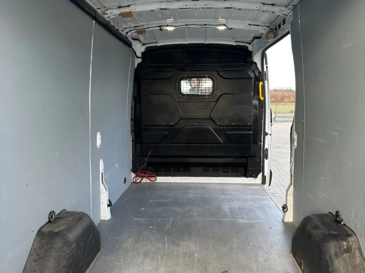 Billede 6 - Ford Transit 350 L3 Van 2,2 TDCi 125 Ambiente H2 FWD