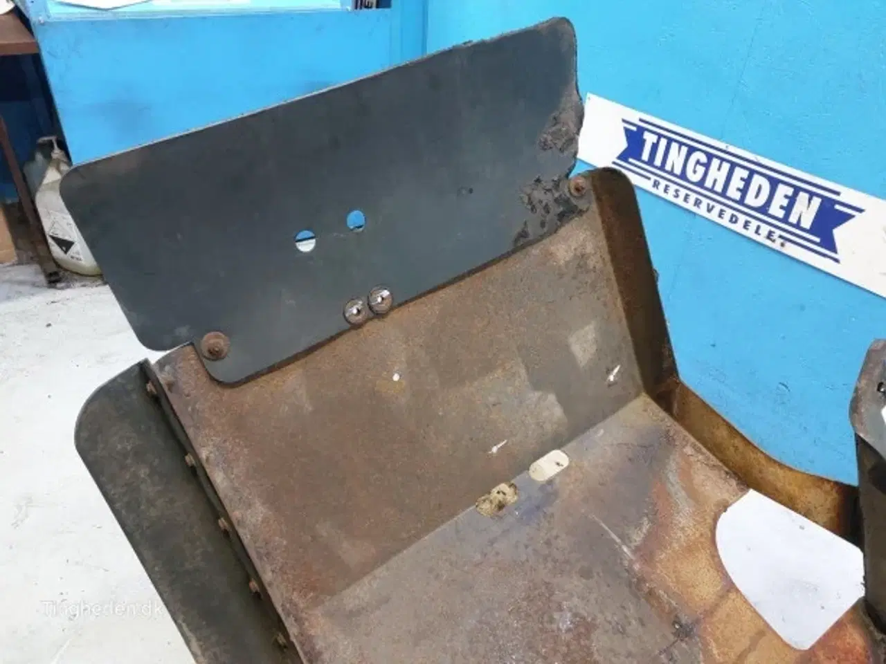 Billede 14 - Case 821E Hjulskærm R. 87569007