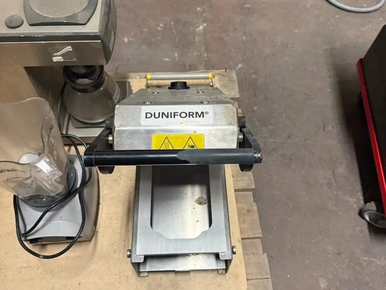 Billede 3 - Kulsyreflaske. Fadølsskylletank. Bonomat kaffemaskine mm. (MOMSFRI)