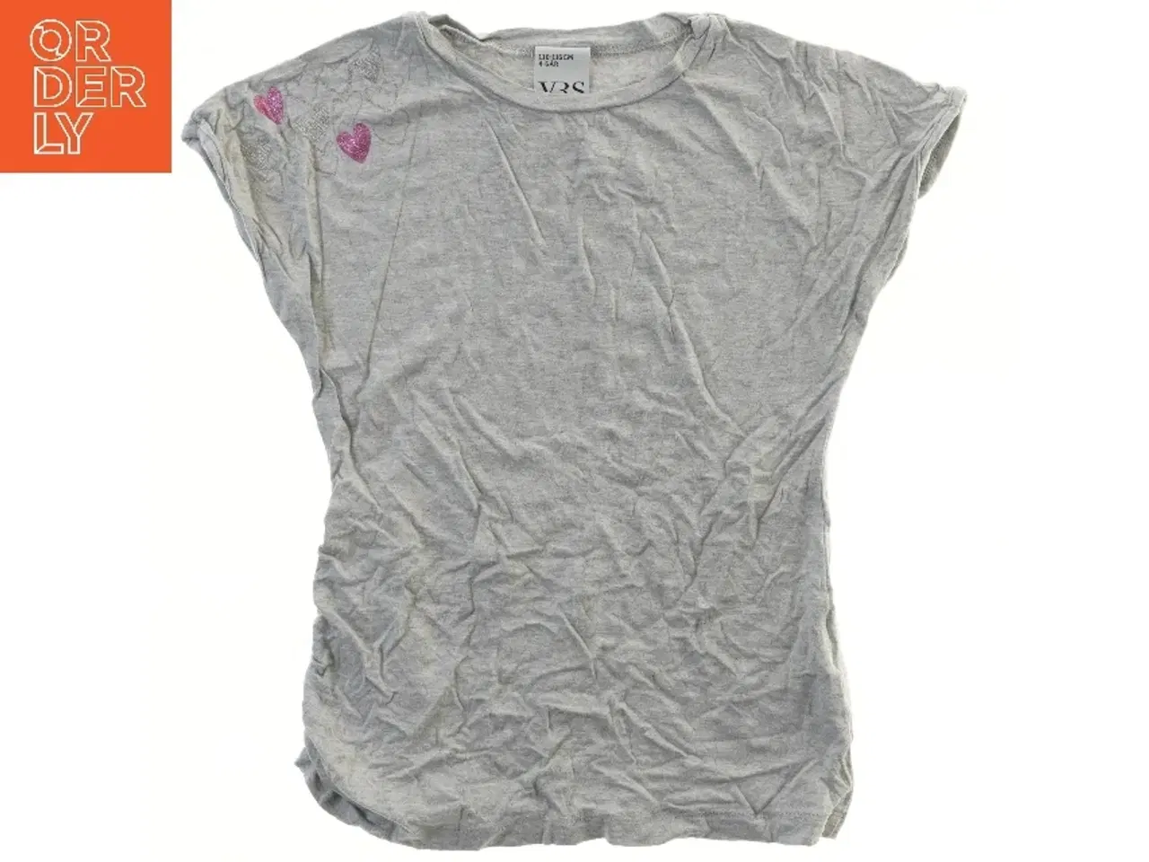 Billede 1 - Grå T-Shirt med hjerter fra VRS (str. 110)