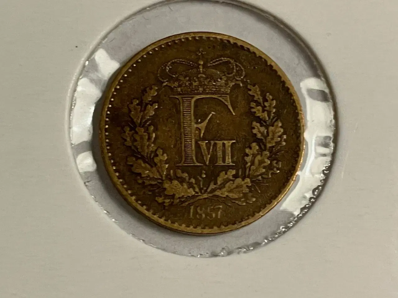 Billede 2 - 1/2 skilling 1857 Danmark - Pæn