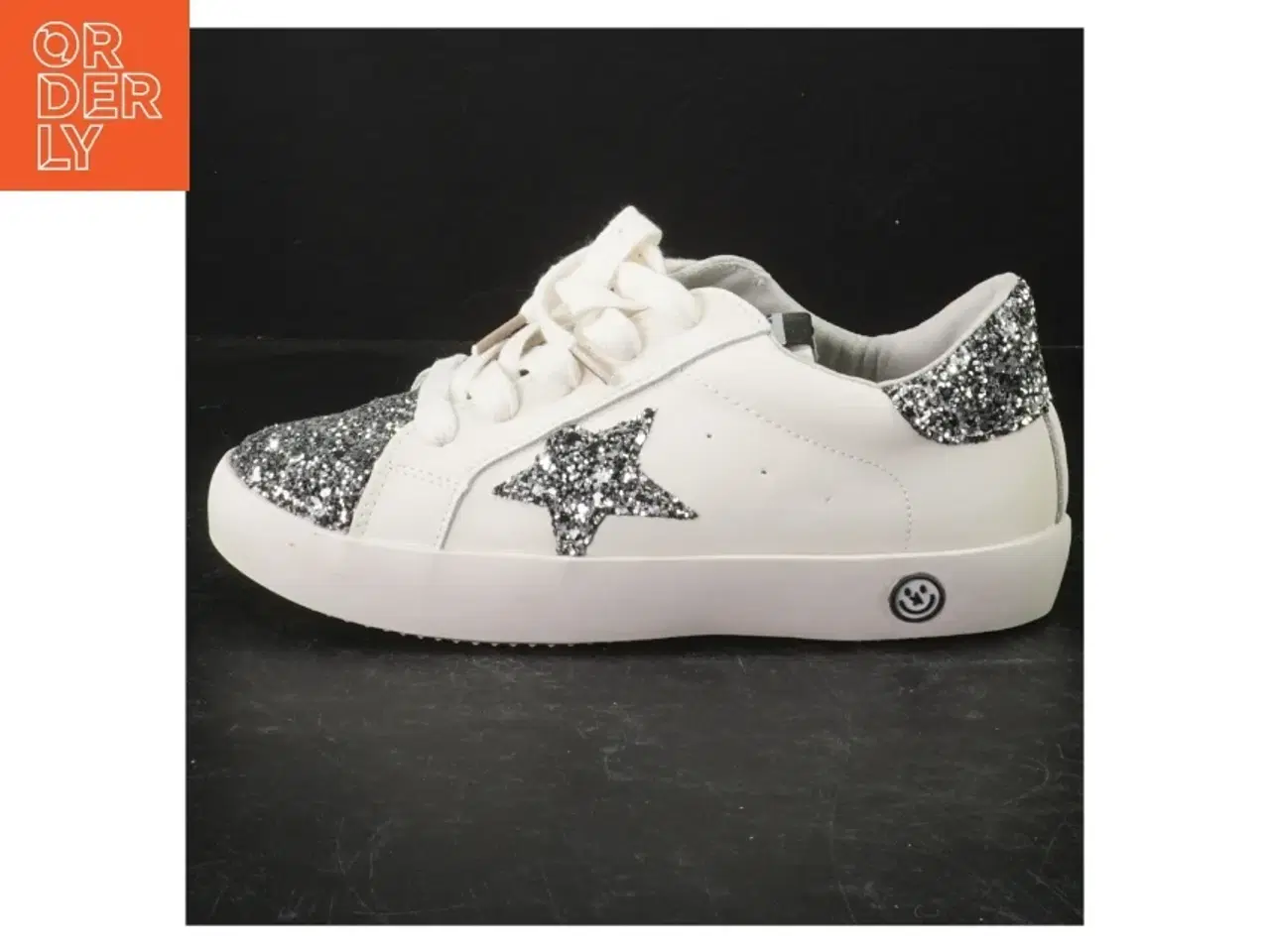Billede 1 - Glitrende sneakers fra Ccdb Star (str. 35 )