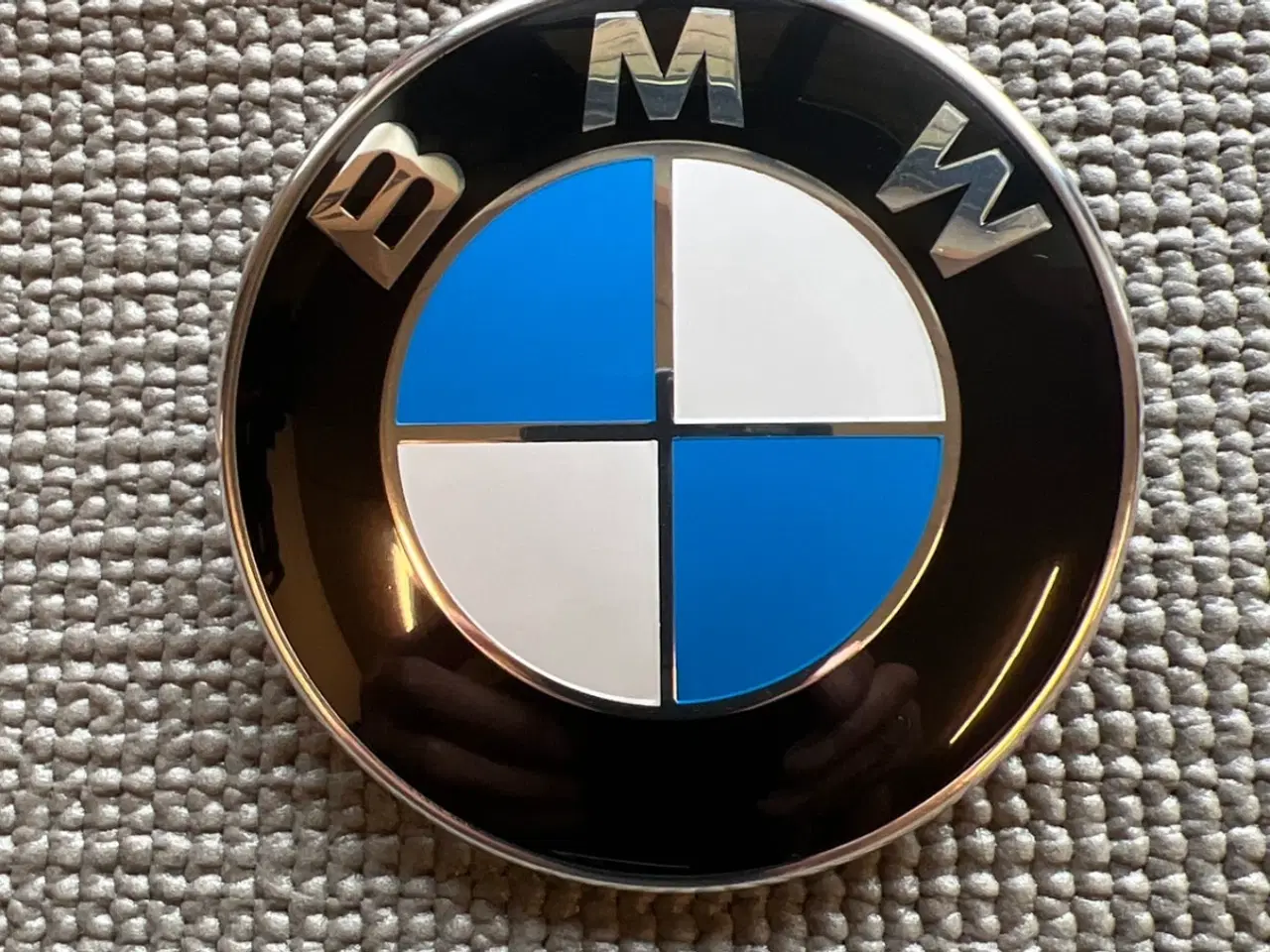 Billede 1 - BMW emblem 82mm