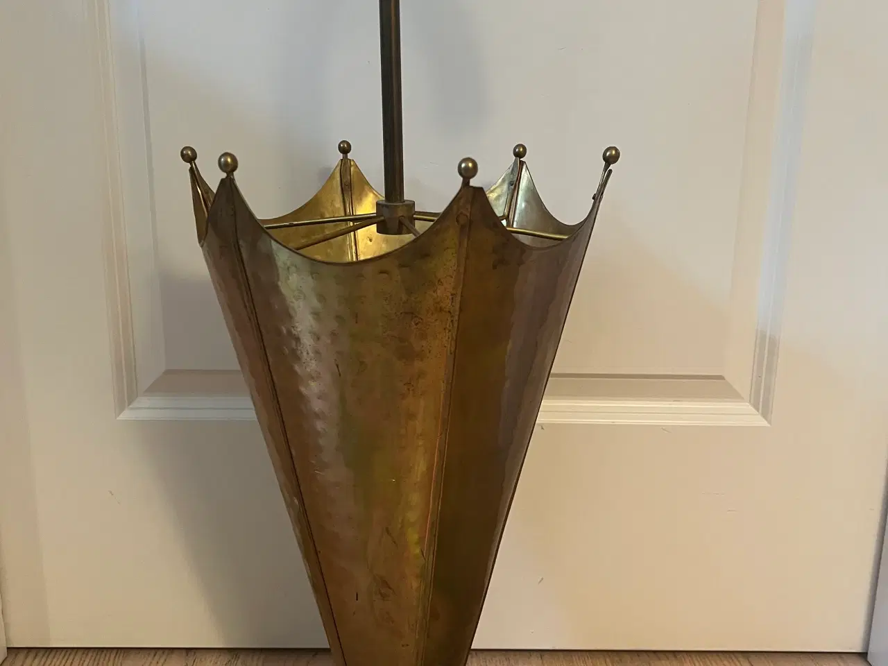 Billede 1 - Smuk gammel messing paraply holder 