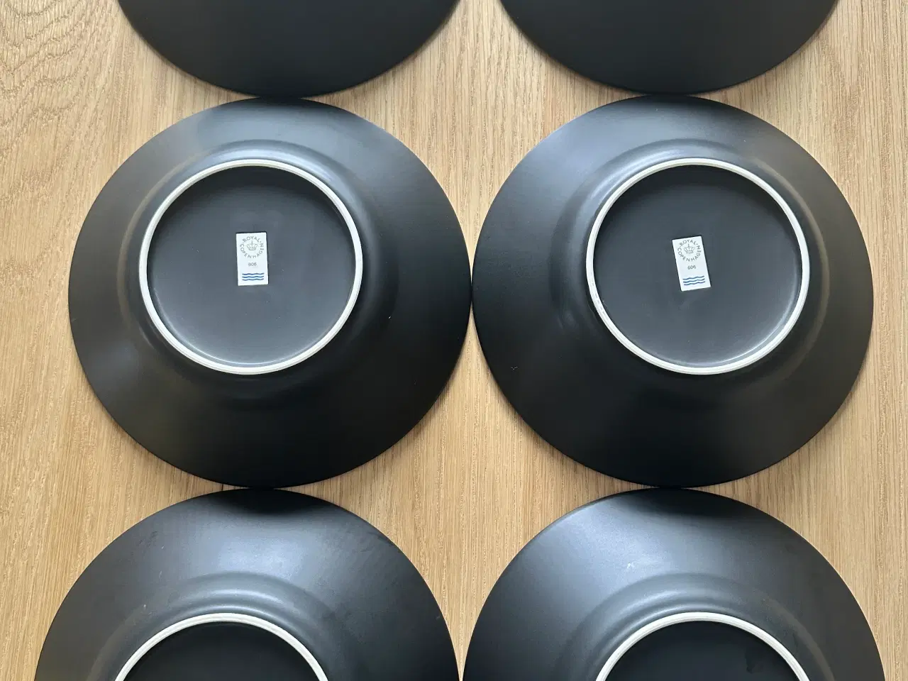 Billede 4 - Royal Copenhagen dyb tallerken 24stk sort riflet