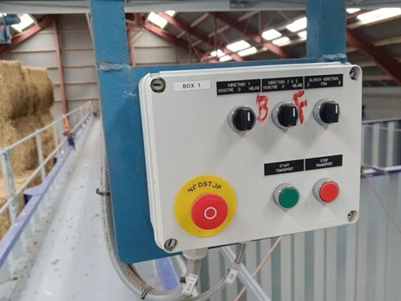 Billede 6 - Kongskilde BCA 45 kornbånd samt elevator Jema T 40