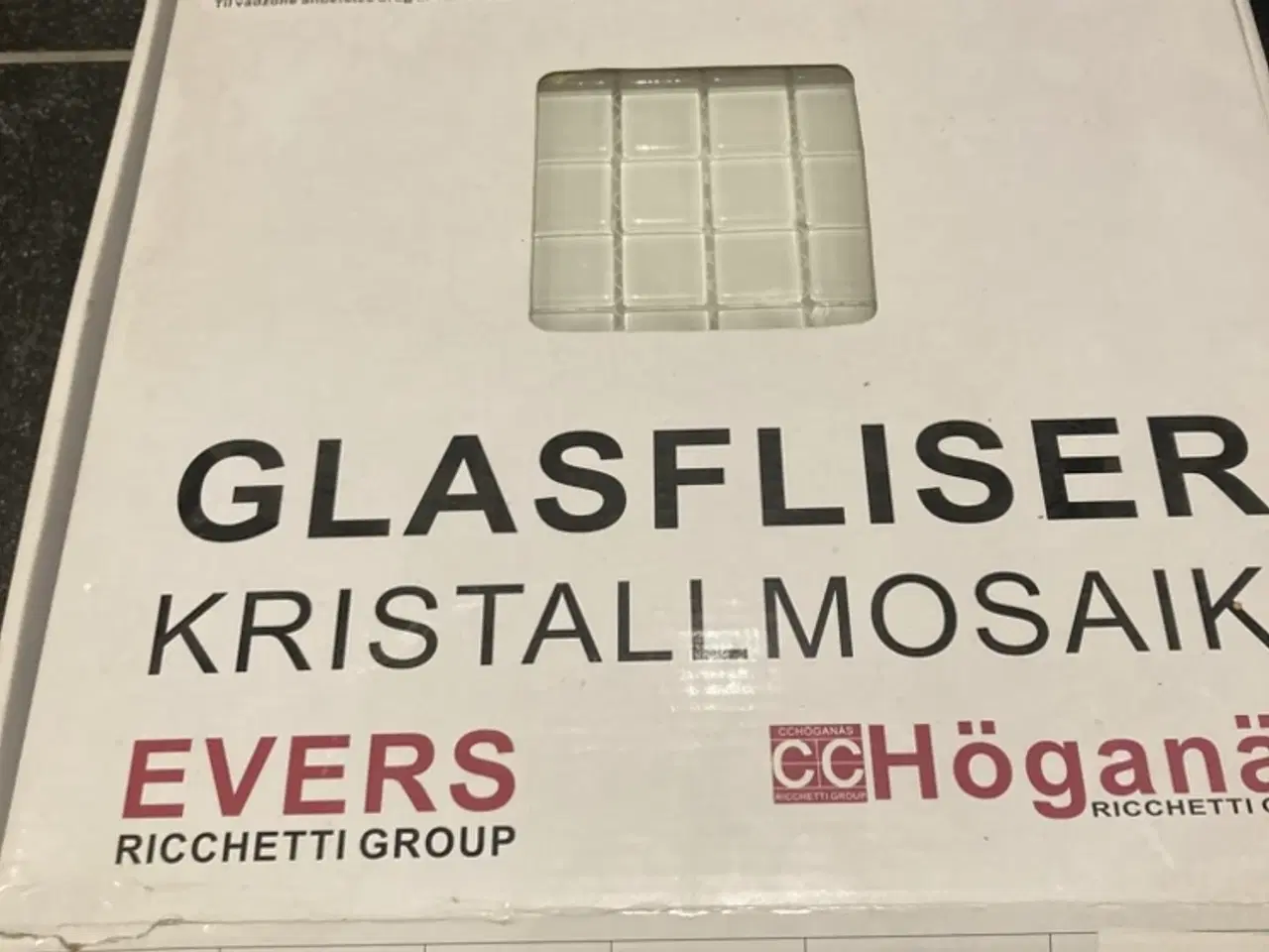 Billede 1 - Glasfliser/stiftmosaikker 2x2cm