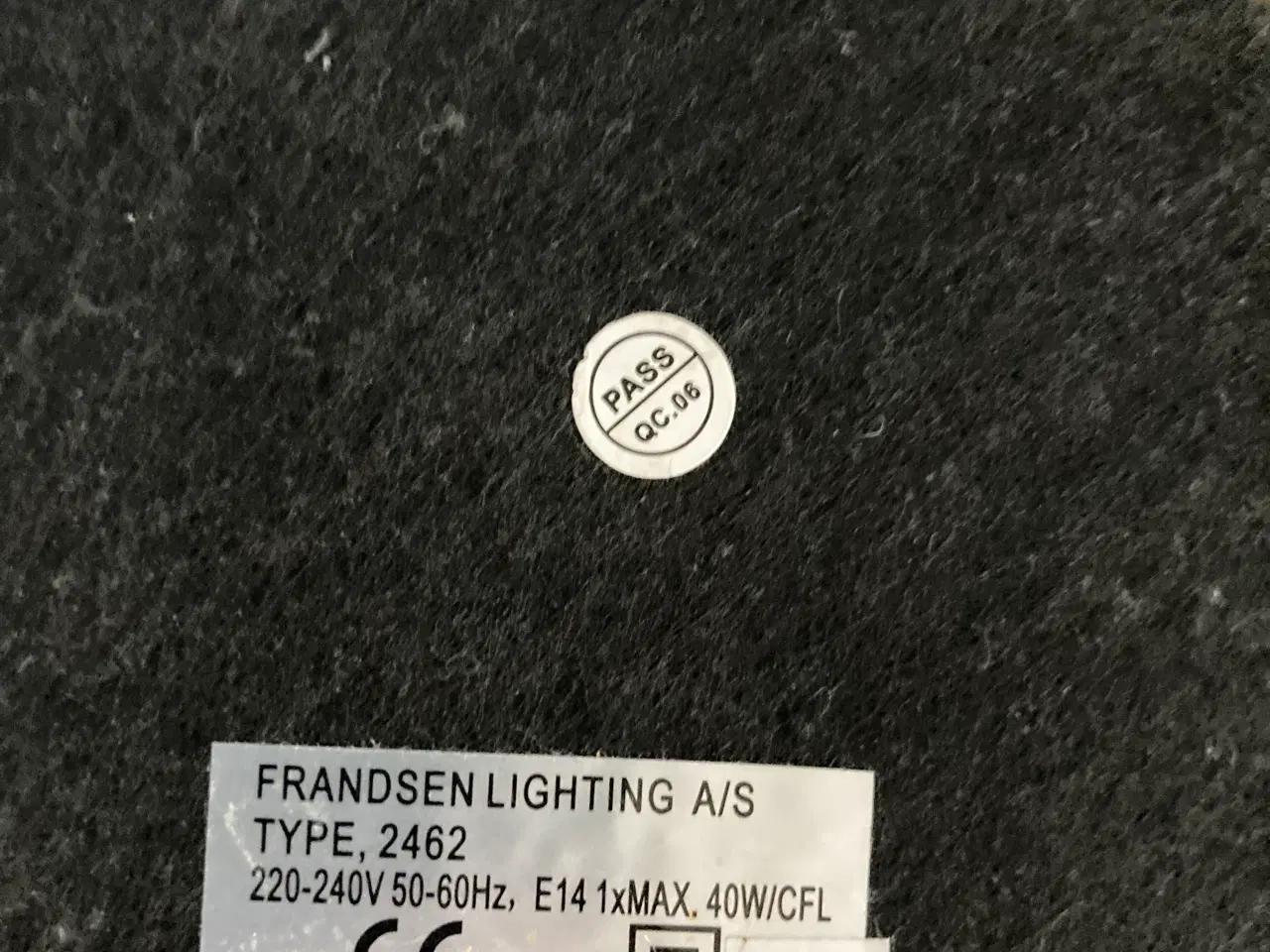 Billede 3 - Frandsenlighting bord lampe med sort skærm 