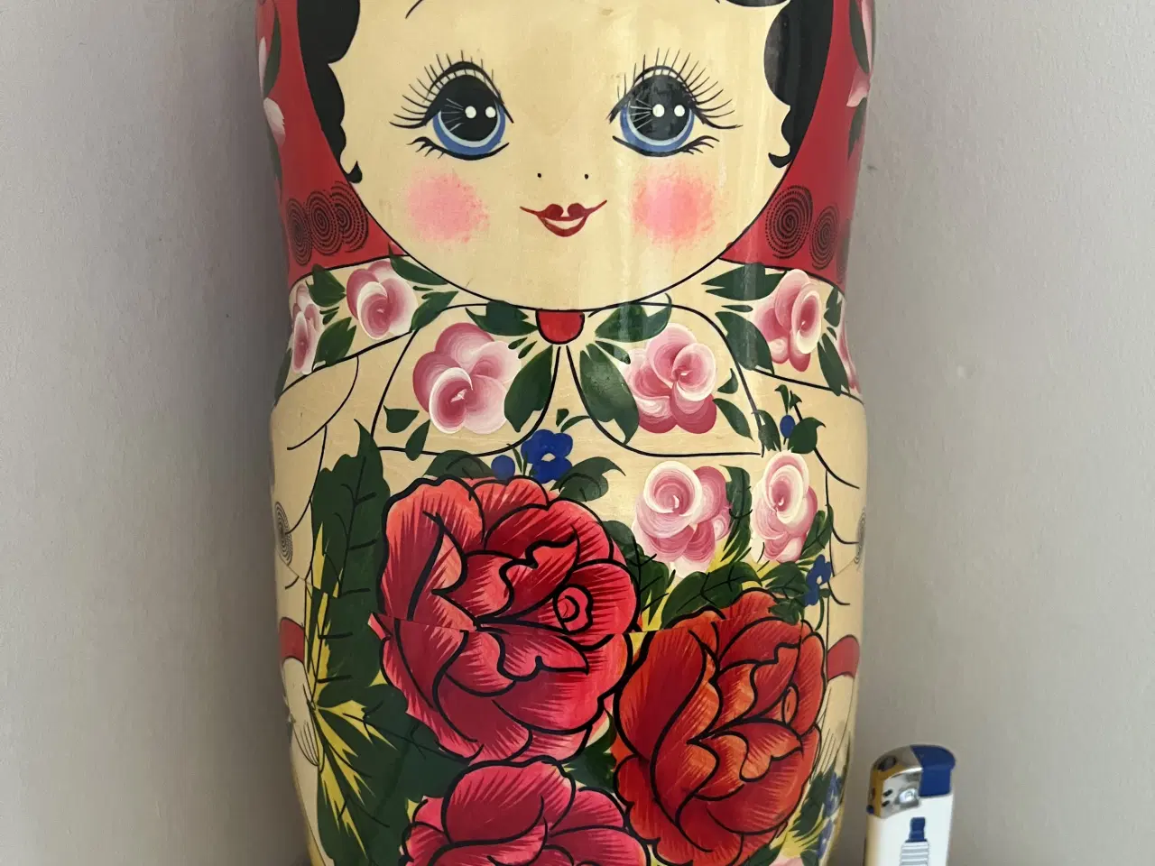 Billede 1 - Rigtig stor smuk retro babushka 