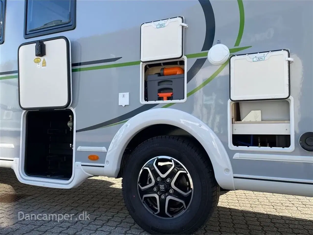 Billede 7 - 2026 - Chausson Fuldintegreret Chausson 7057 Titanium Line, 180 Hk og 8 trins automatgear, 4,4T heavy chassis