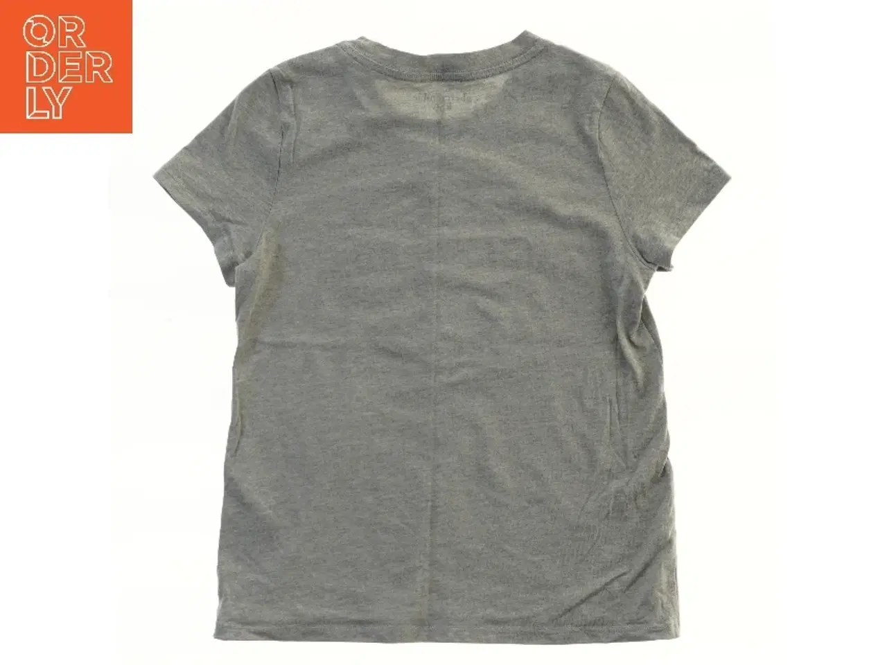 Billede 2 - Grå Abercrombie & Fitch T-shirt fra Abercrombie (str. 122)