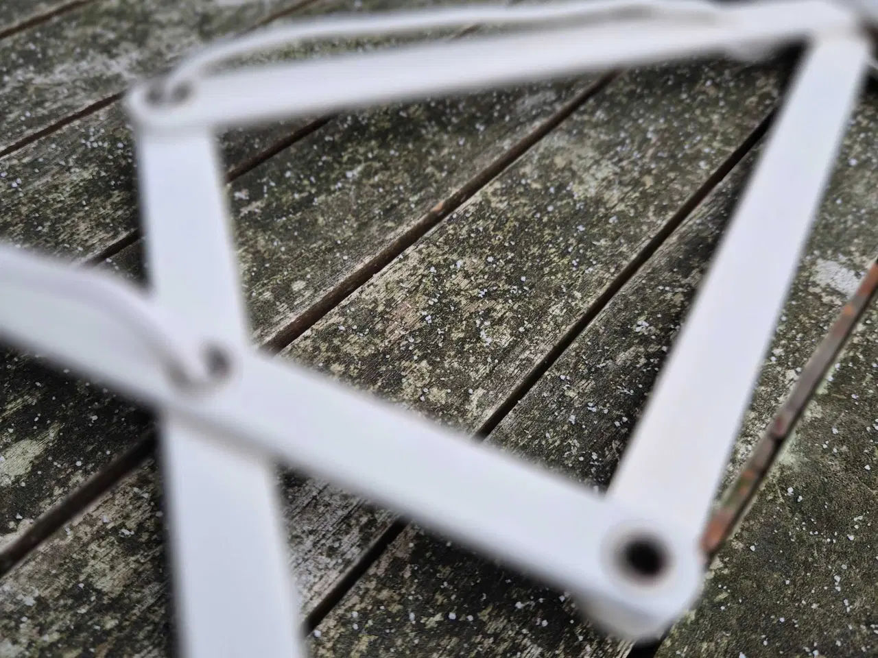 Billede 5 - Flot hvid sakselampe i dansk design