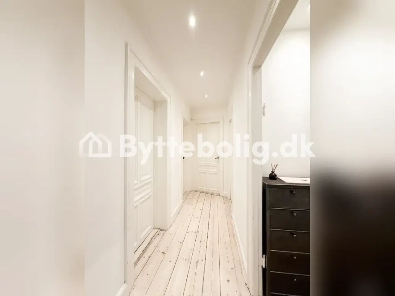 Billede 7 - Drømme lejlighed på Christianshavn byttes til 2 mindre andel