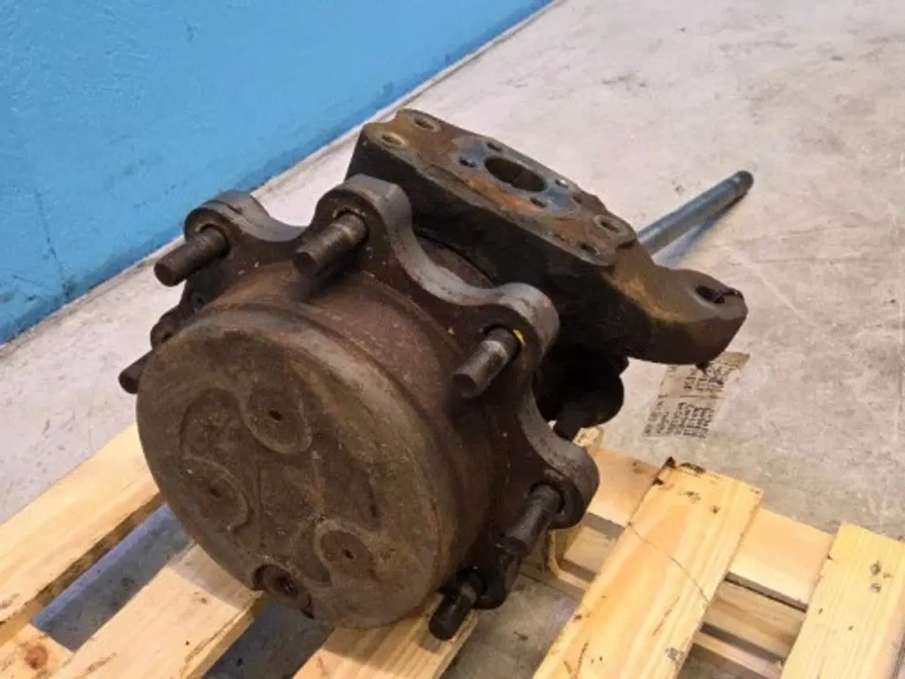 Billede 16 - New Holland LB 110 B Hjulnav L. 585817698