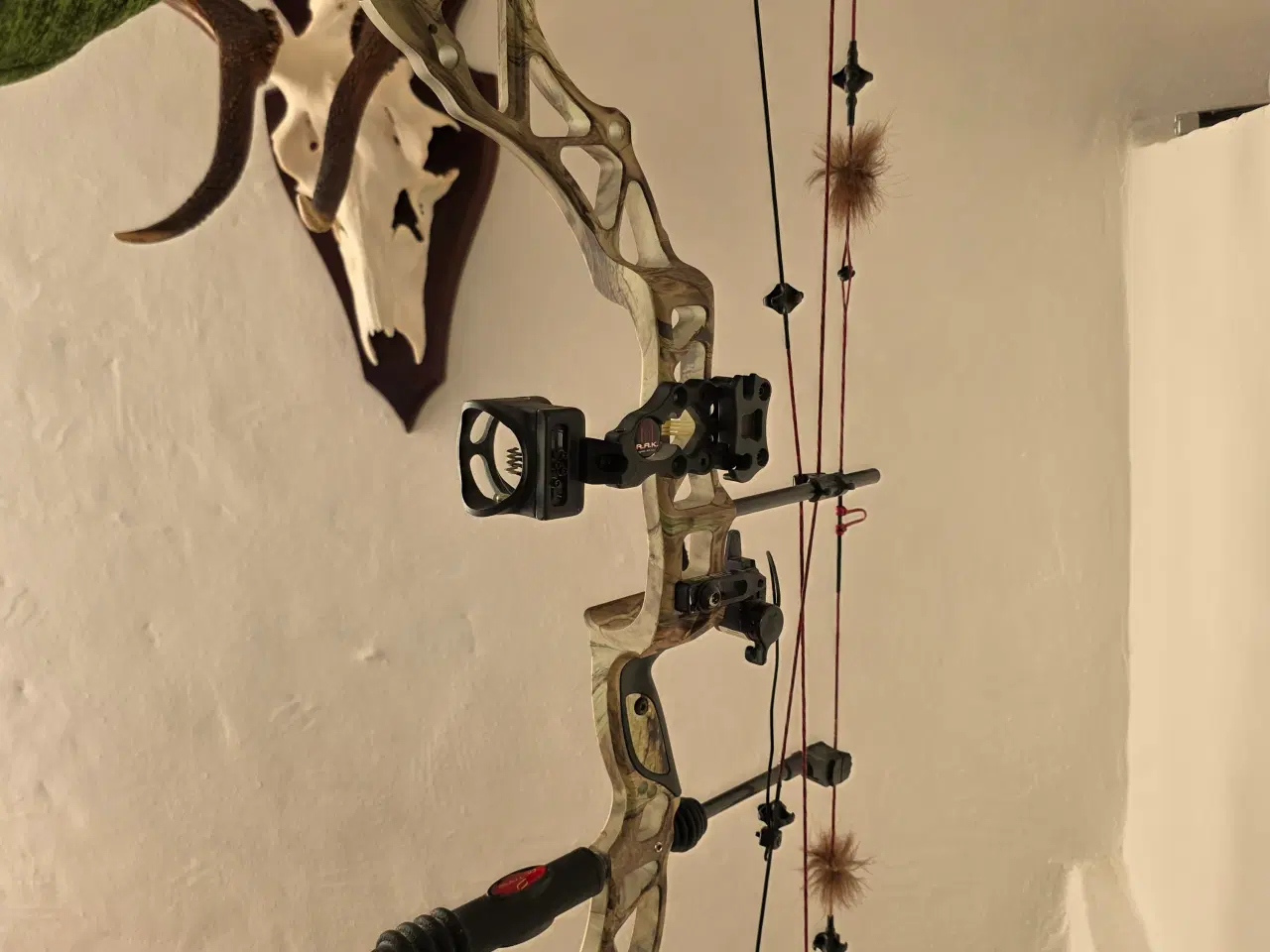 Billede 1 - Bowtech jagtbuesæt - venstrehåndede compoundbue