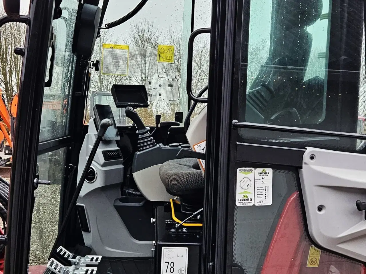 Billede 12 - MOLE M60 / Engcon rotortilt og skovlpakke / 6 tons / fabriksny