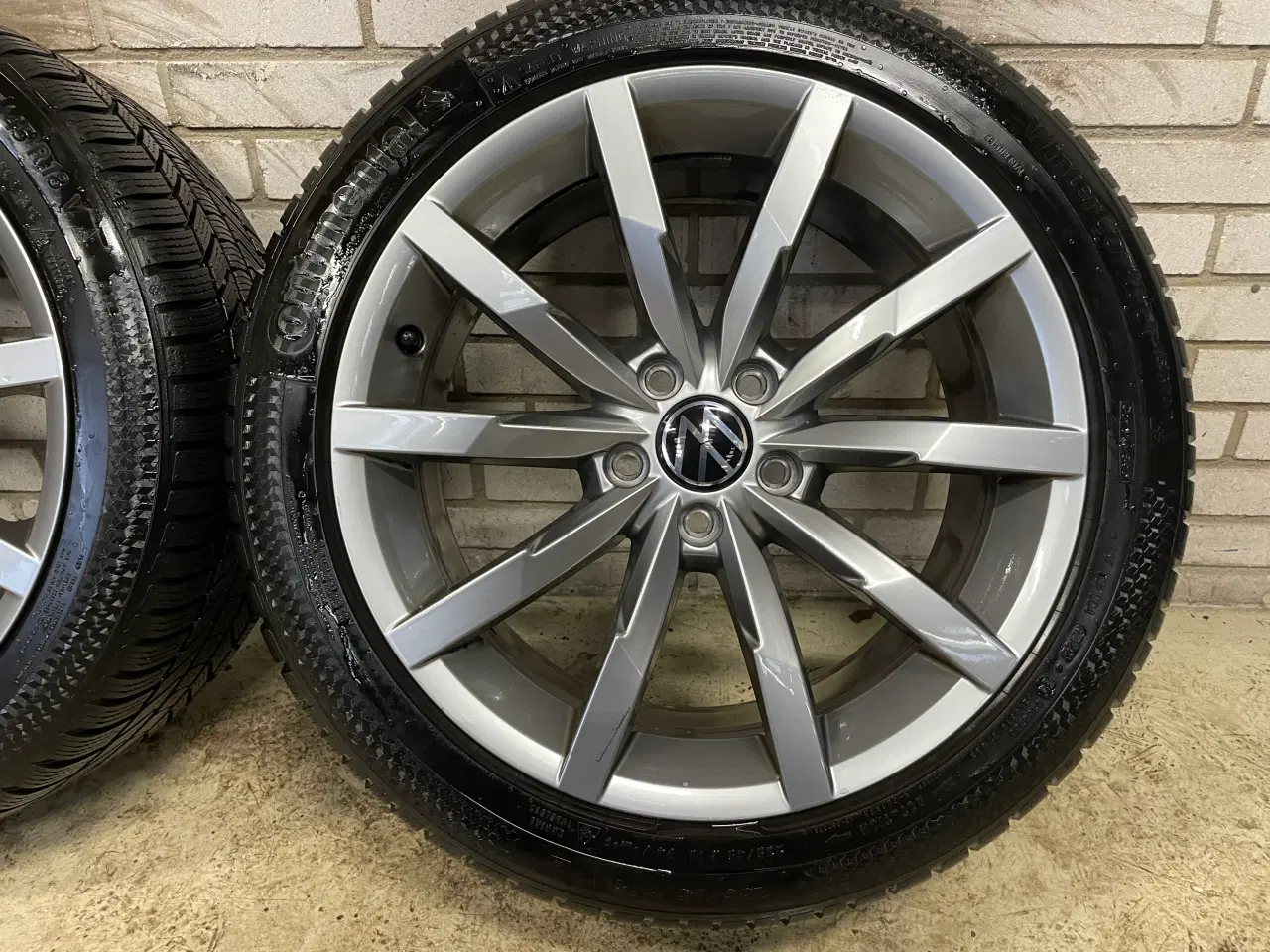 Billede 4 - 18 VW Passat 235/45r18 Ref.238 vinter