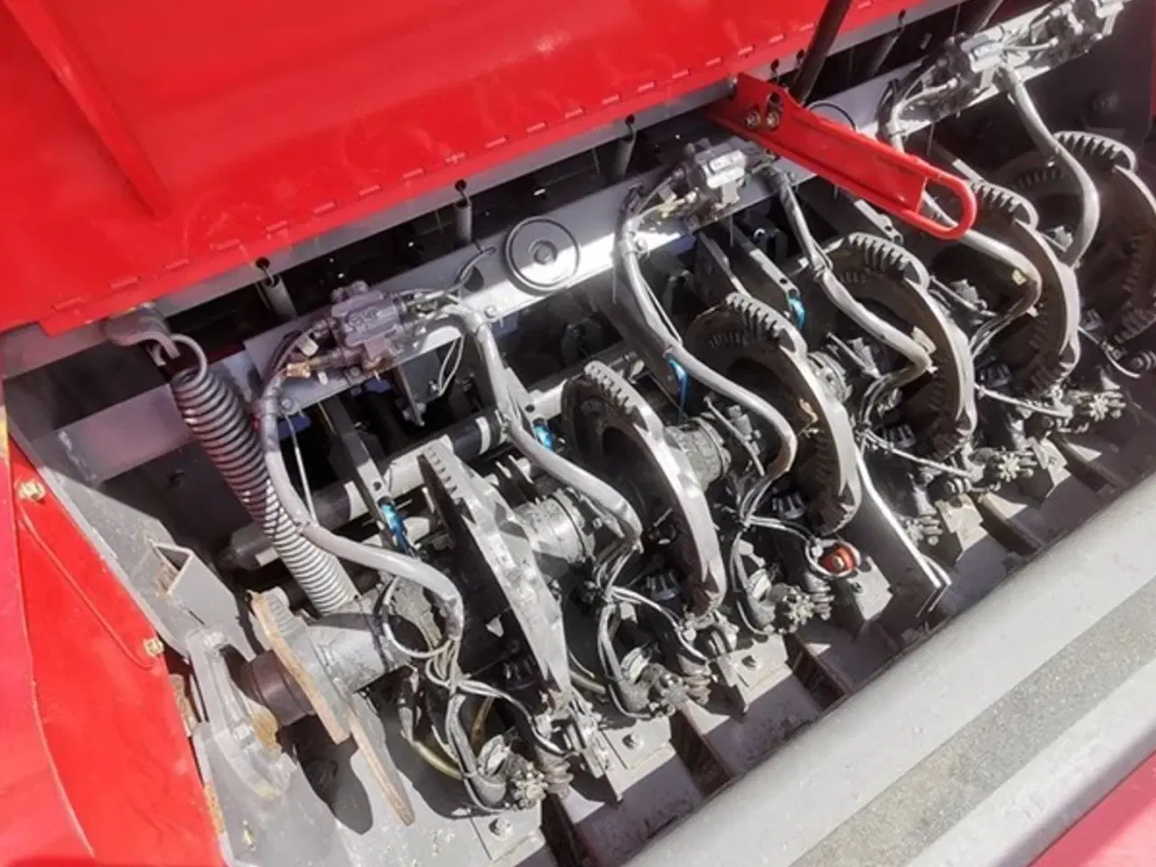 Billede 11 - Massey Ferguson 2190 m/parkland vogn 36000 baller - høstklar